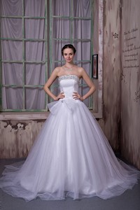 Simple Strapless Chapel Train Beading Satin And Tulle Wedding Dress