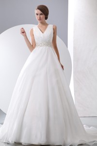 Gergeous V-neck Court Train Taffeta And Organza Ruch And Beading Wedding Dress