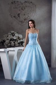 Light Blue Sweetheart Floor-length Organza Appliques and Beading Prom Dress