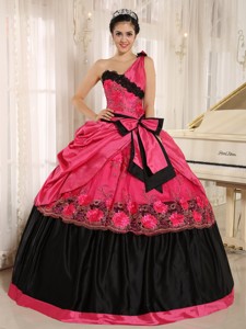 Coral Red One Shoulder In Arcadia California Quinceanera Dress With Bowknot And Appliques