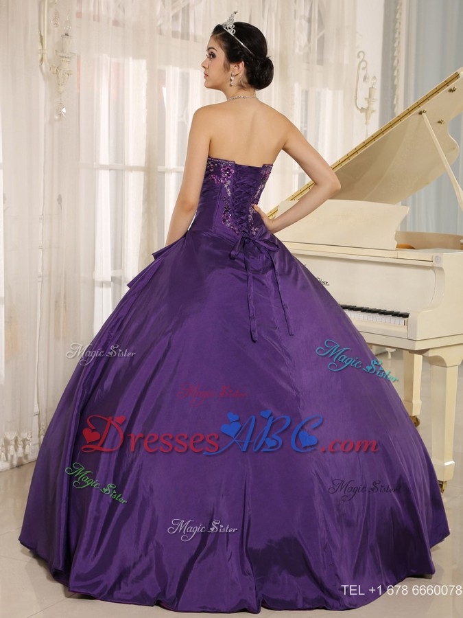 Eggplant Purple Embroidery Quinceanera Dress With Sweetheart In