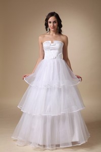 Elegant Strapless Floor-length Satin And Organza Layers Wedding Dress