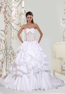 Lace Ball Gown Beautiful Wedding Dress With Chapel Train