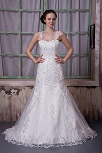 Luxurious Straps Court Train Taffeta And Lace Beading Wedding Dress