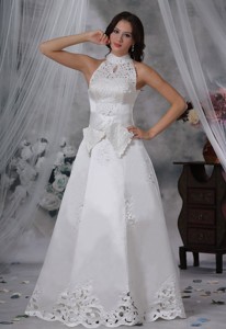 Waukon Iowa High-neck Appliques Sash Bow Satin Wedding Dress Fashionable Style
