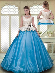 Classical Ball Gown Scoop Quinceanera Dress With Beading