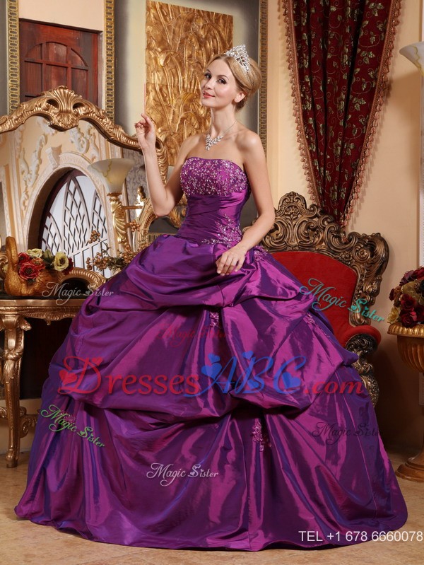 Eggplant Purple Ball Gown Strapless Floor-length Taffeta Beading and Appliques Quinceanera Dress