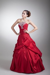 Wine Red Strapless Taffeta Quinceanera Dress With Beading