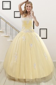 Luxurious Light Yellow Sweet 16 Dress With White Appliques