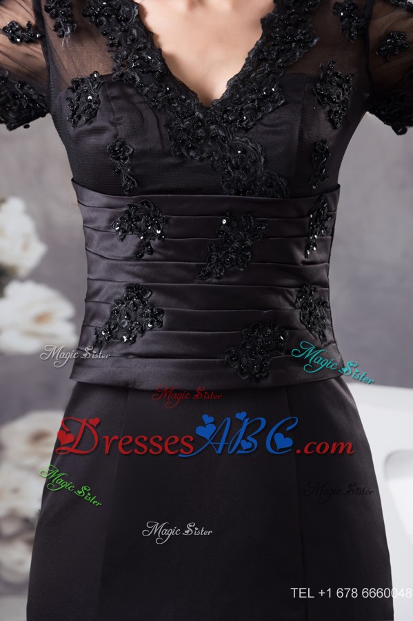 Appliqued Black Prom Celebrity Dress with Short Sleeves and Cutout