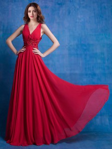 Sexy Deep V Neckline Red Chiffon Prom Dress with Appliques