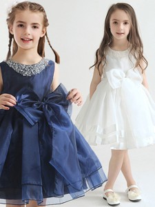2017 New Scoop Beaded Top and Bowknot Flower Girl Dress in Organza 